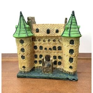 K's Collection Fantasy Yellow Castle Green Capped Tower 3.5" Resin Figurine‎